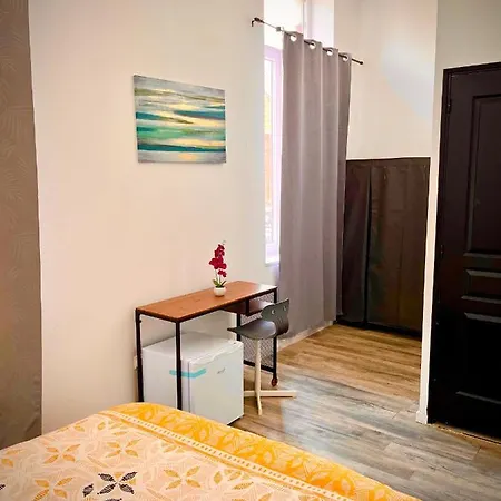 Privee Homestay Roubaix